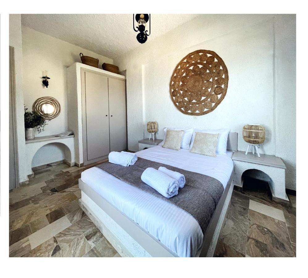 Achlia Hotel Екстериор снимка