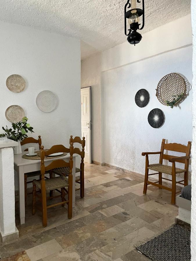 Achlia Hotel Екстериор снимка