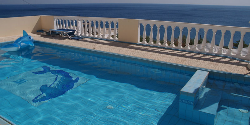 Achlia Hotel Екстериор снимка